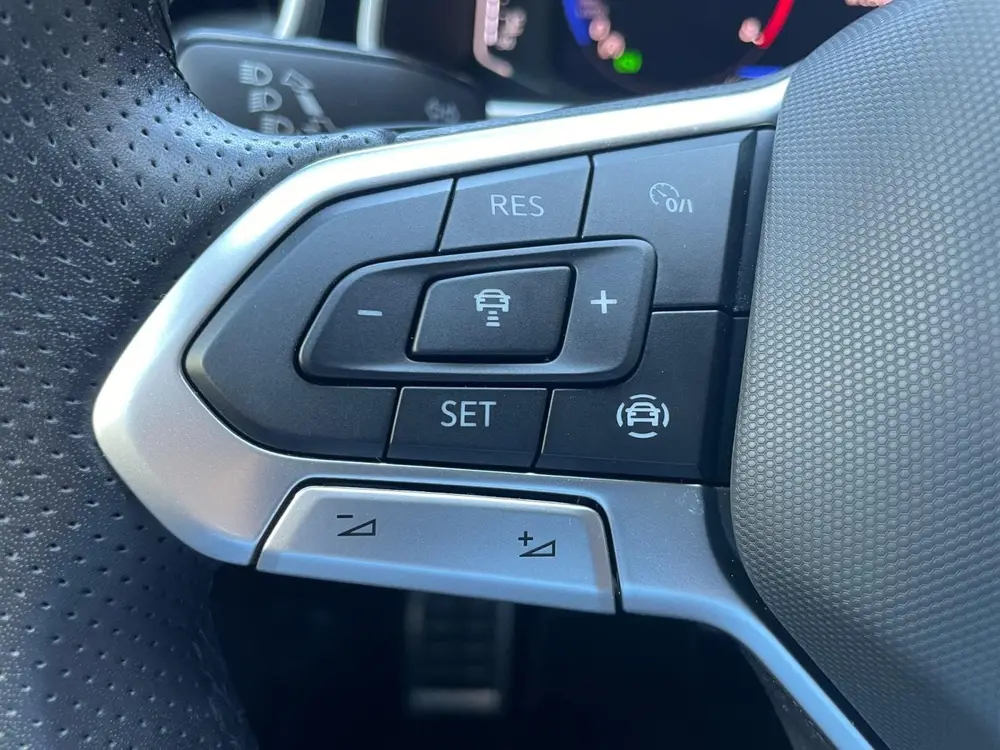 Volkswagen T-Roc 1.5 TSI R-Line Edition *Automaat*Navi via C uit 2025, foto 16