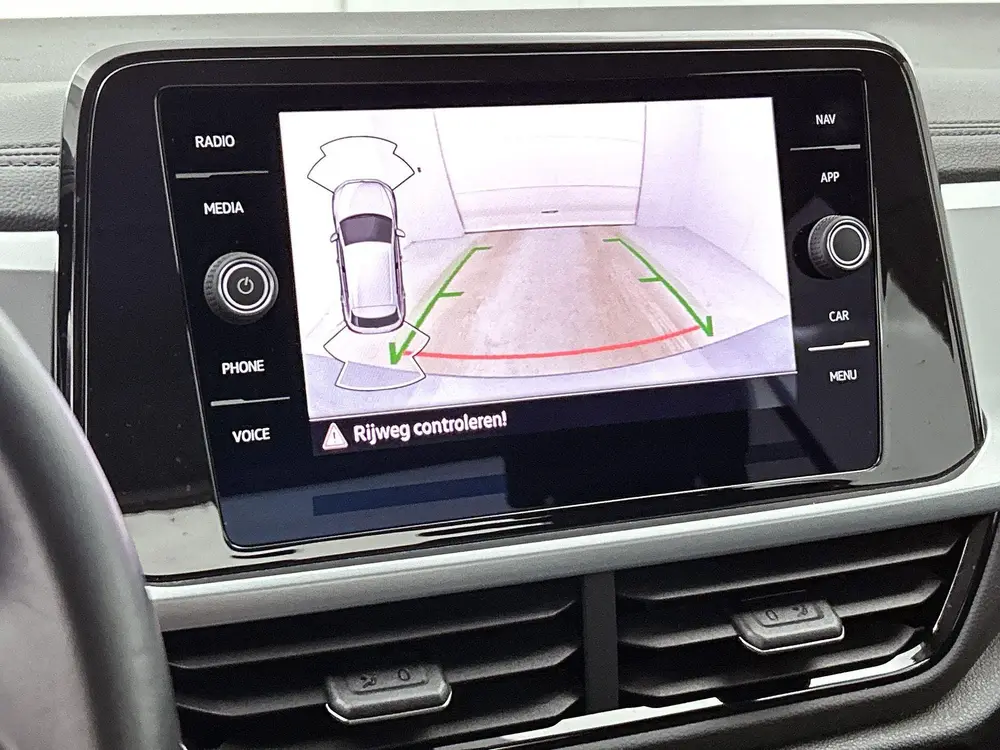 Volkswagen T-Roc 1.0 TSI Life | 110 PK | | Airco | Adaptive uit 2023, foto 14
