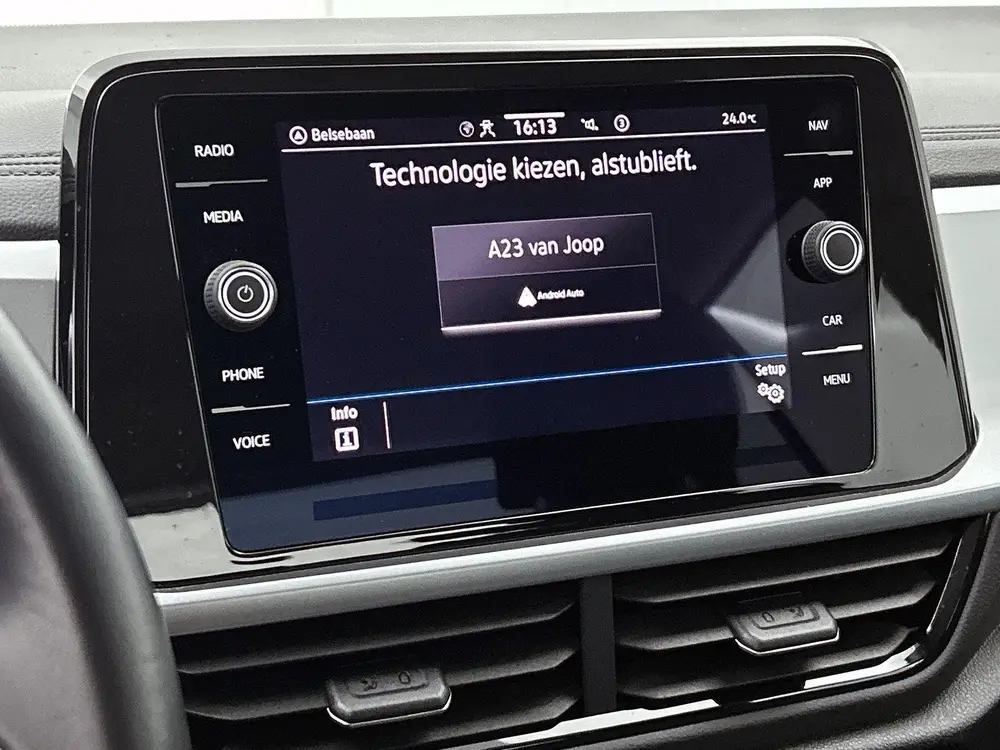 Volkswagen T-Roc 1.0 TSI Life | 110 PK | | Airco | Adaptive uit 2023, foto 16