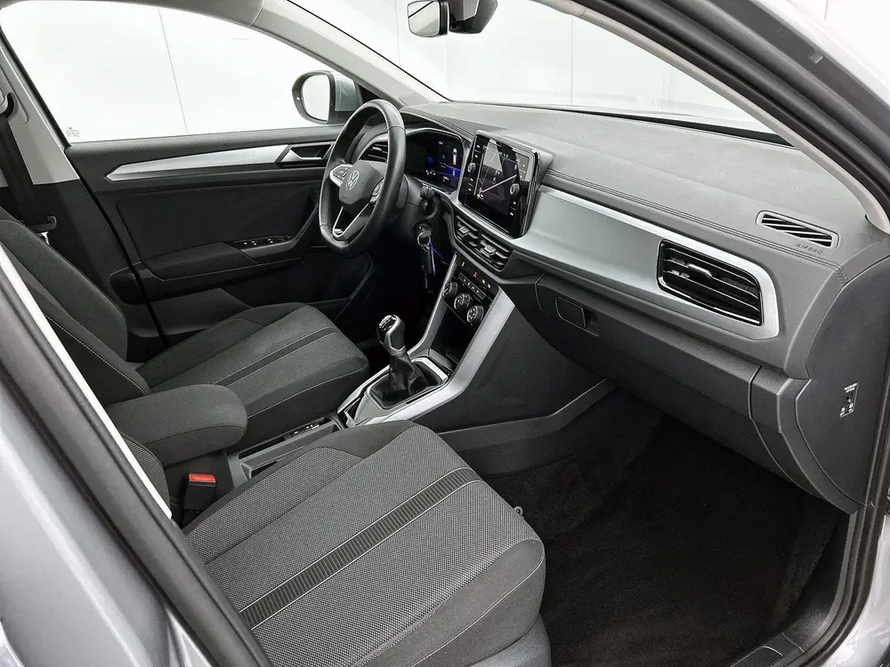 Volkswagen T-Roc 1.0 TSI Life | 110 PK | | Airco | Adaptive uit 2023, foto 20