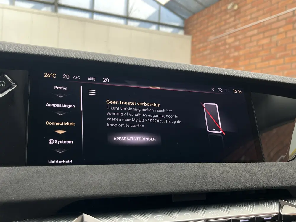 DS Automobiles DS 4 DS DS 4 PureTech 130 Performance Line+ uit 2023, foto 12