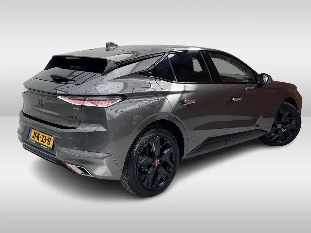 DS Automobiles DS 4 DS DS 4 PureTech 130 Performance Line+ uit 2023, foto 2