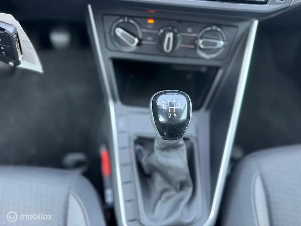 Volkswagen Polo 1.0 TSI Life – Digitale Cockpit – Airco uit 2022, foto 17