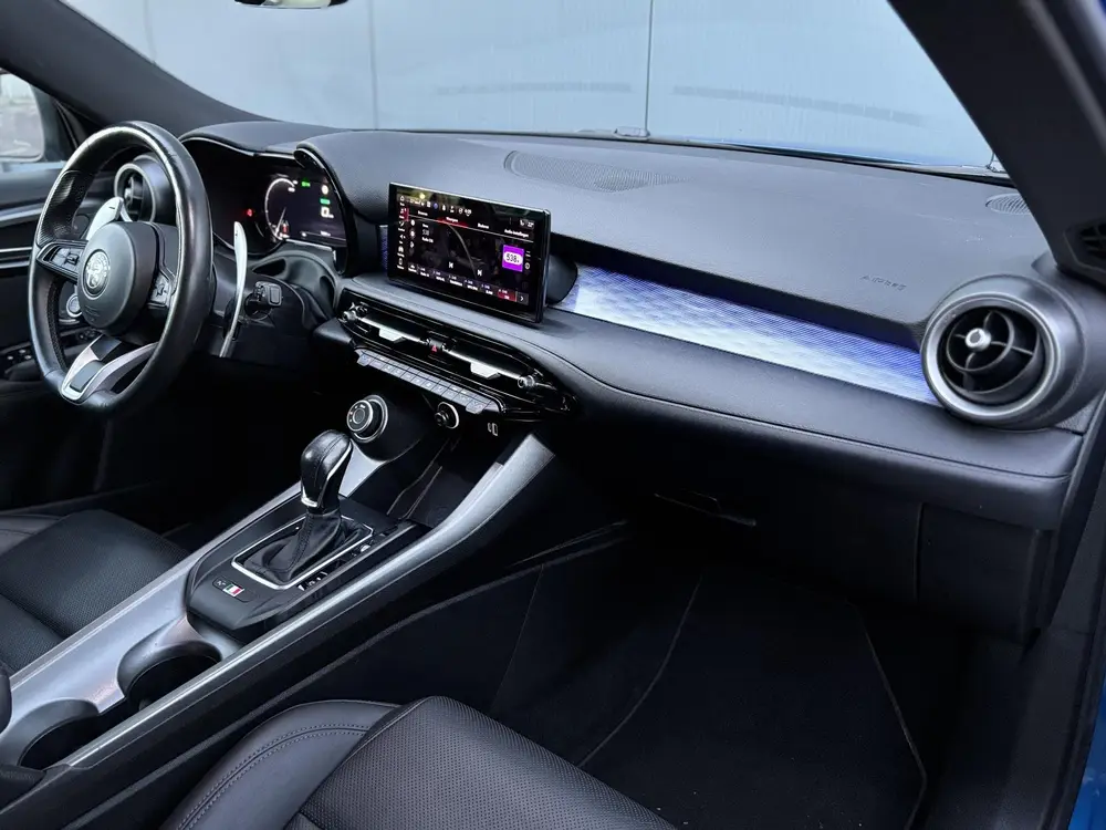 Alfa Romeo Tonale 1.5T Hybrid Edizione Speciale | Apple-Andr uit 2022, foto 16