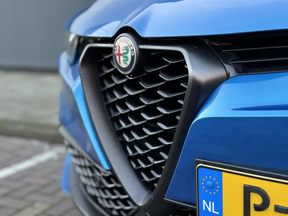 Alfa Romeo Tonale 1.5T Hybrid Edizione Speciale | Apple-Andr uit 2022, foto 9