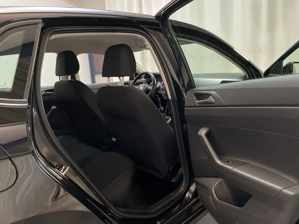 Volkswagen Polo 1.0 TSI Comfortline Parkeersensoren Navigati uit 2021, foto 18