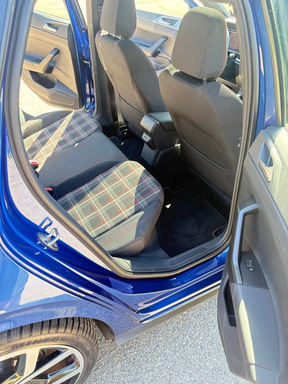 Volkswagen Polo 2.0 TSI 200pk 6-DSG 2019 Blauw uit 2019, foto 6