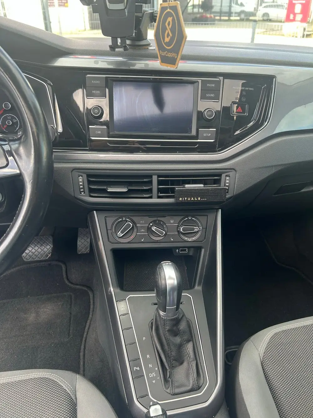 Volkswagen Polo 1.0 TSI 95pk PANO 7-DSG automaat 2019 Zwart uit 2019, foto 12