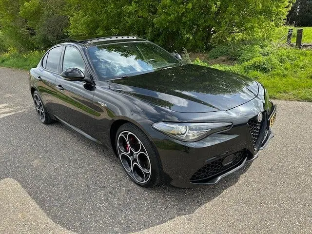 Alfa Romeo Giulia 2.0 T Veloce AWD 280 PK Panoramadak Full O uit 2022, foto 13