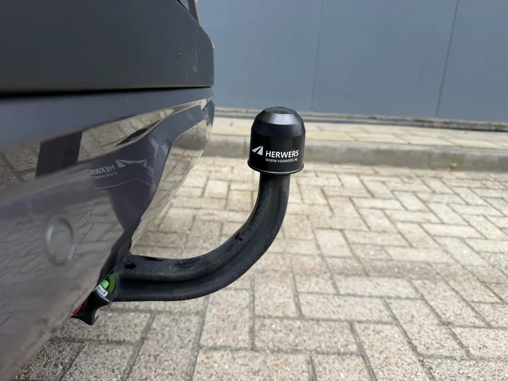 Renault Captur 1.3 TCe 130 Initiale Paris Nieuw Model uit 2019, foto 4