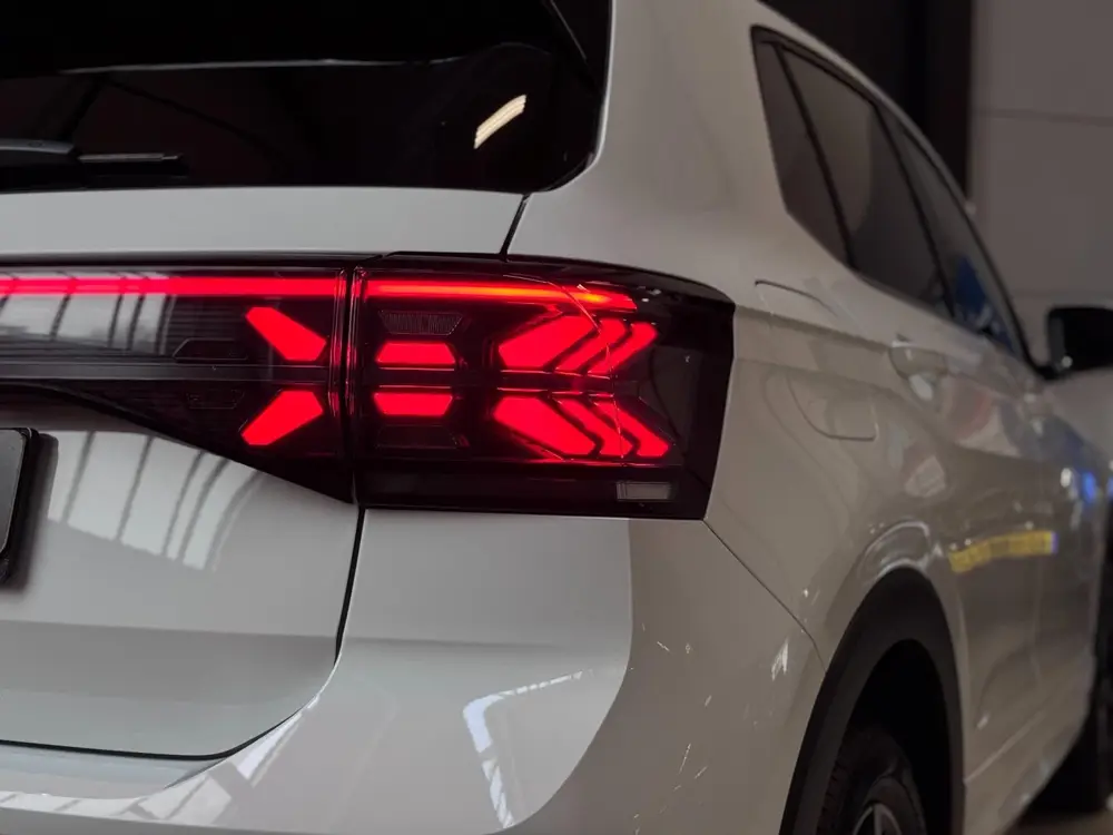 Volkswagen T-Cross 1.5 TSI R-Line DSG | IQ LED | CAMERA | TR uit 2025, foto 20
