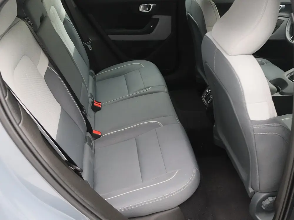 Polestar 2 Standard Range Single Motor 224PK 165Kw 96 uit 2022, foto 13