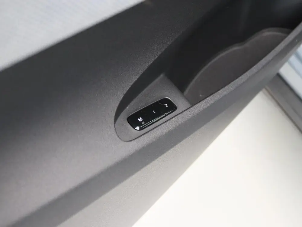 Polestar 2 Standard Range Single Motor 224PK 165Kw 96 uit 2022, foto 19