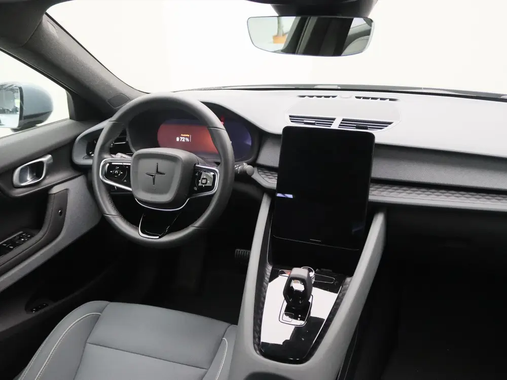 Polestar 2 Standard Range Single Motor 224PK 165Kw 96 uit 2022, foto 2