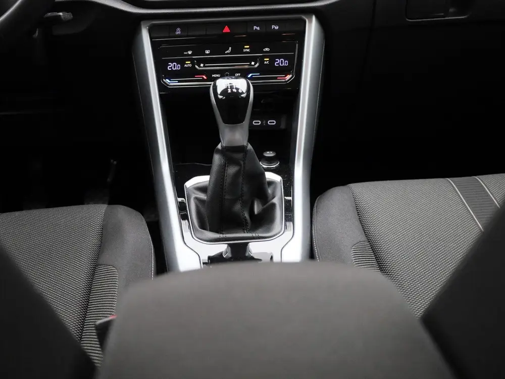Volkswagen T-Roc 1.0 TSI Life | Navigatie | Draadloze Apple uit 2024, foto 10