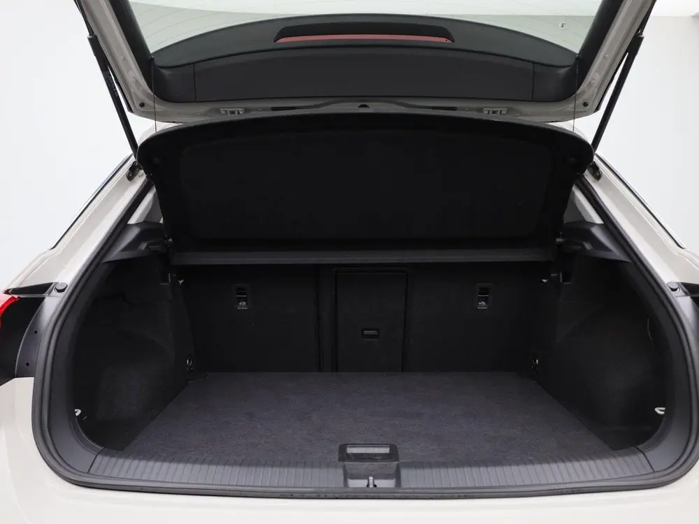 Volkswagen T-Roc 1.0 TSI Life | Navigatie | Draadloze Apple uit 2024, foto 14
