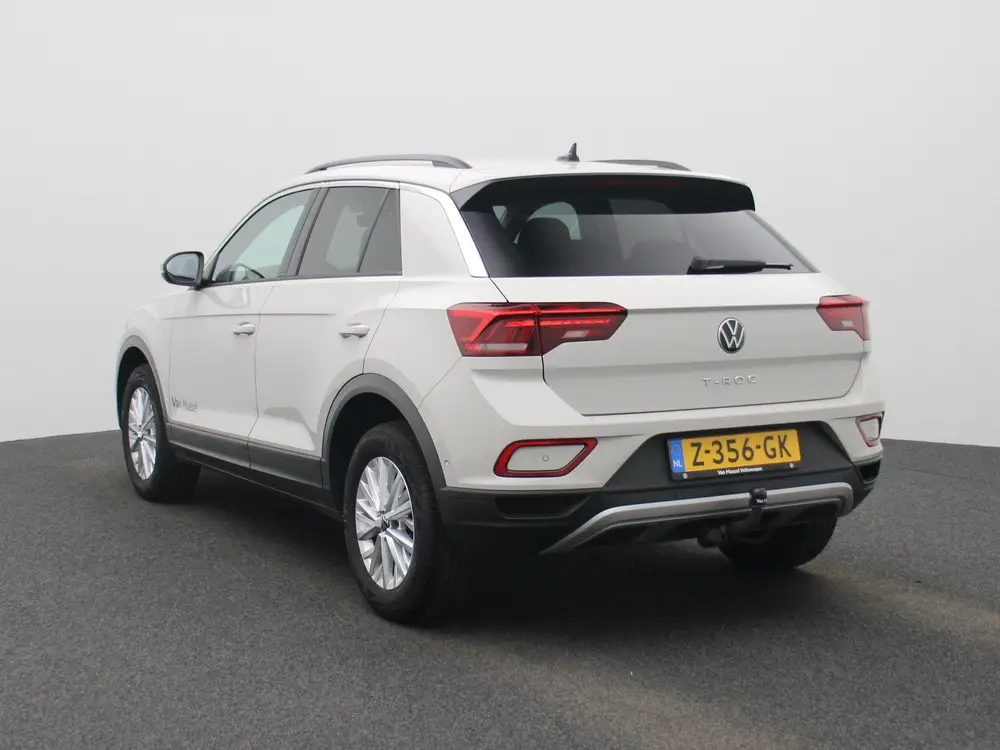 Volkswagen T-Roc 1.0 TSI Life | Navigatie | Draadloze Apple uit 2024, foto 2