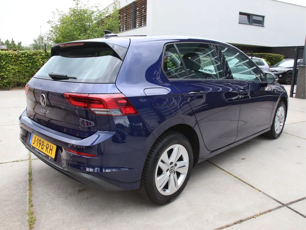 Volkswagen Golf 1.0 TSI Life Digital Cockpit, FULL LED, ACC uit 2020, foto 4