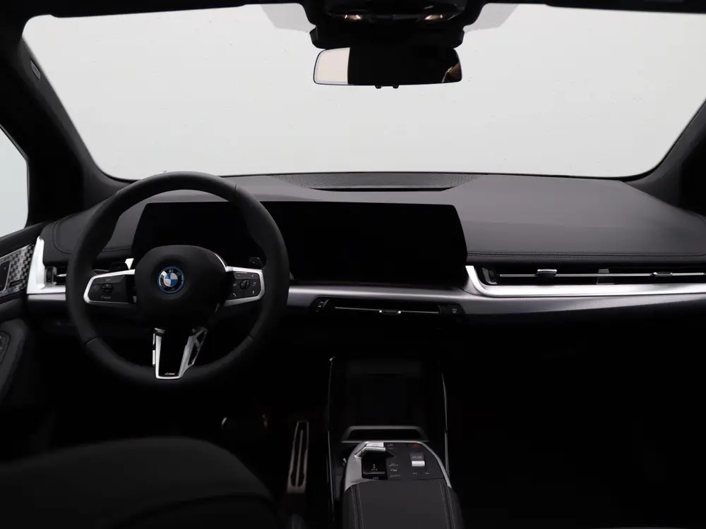 BMW 2-serie Active Tourer 225e xDrive M Sportpakket uit 2025, foto 6