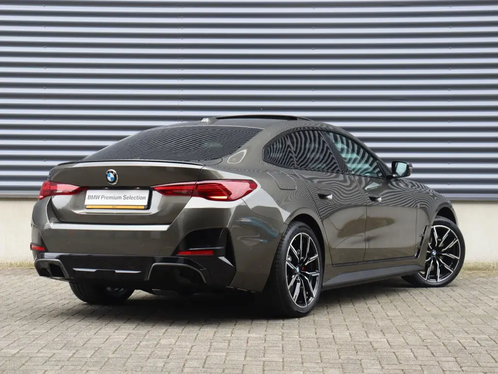 BMW i4 eDrive35 uit 2026, foto 2