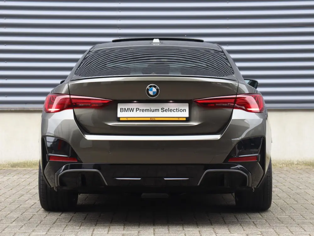 BMW i4 eDrive35 uit 2026, foto 4