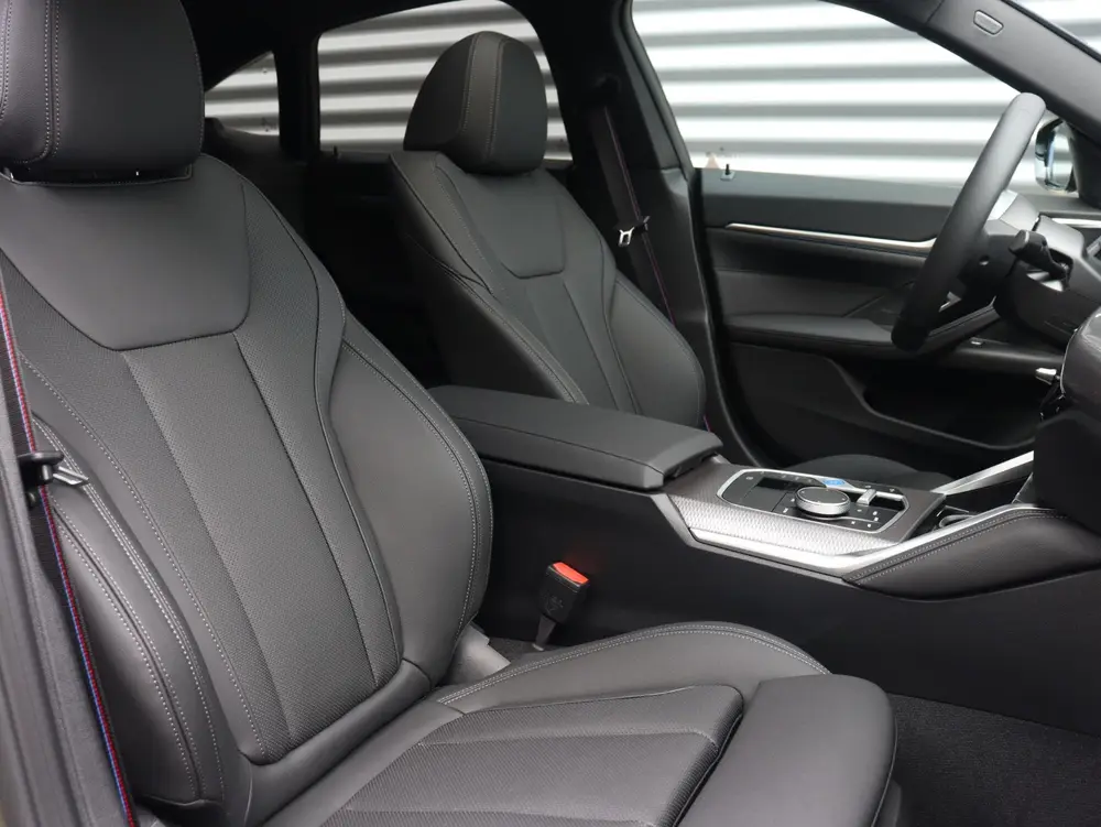 BMW i4 eDrive35 uit 2026, foto 9