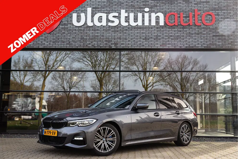 BMW 3-serie 3 Serie Touring 330i High Executive M-Spor uit 2021