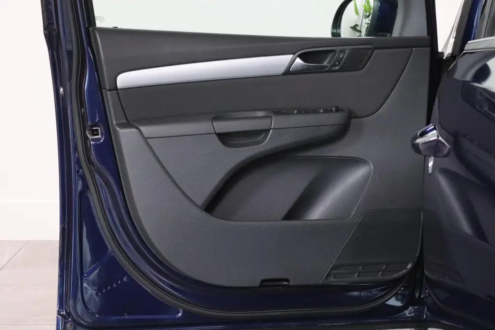 Volkswagen Sharan 1.4 TSI Exclusive Series 7-Persoons Naviga uit 2019, foto 20