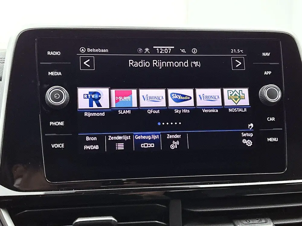 Volkswagen T-Roc 1.5 TSI R-Line | 150 PK | Automaat | Parkee uit 2023, foto 7