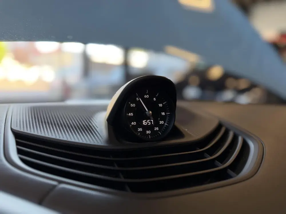 Porsche Taycan 4S 79 kWh uit 2020, foto 19