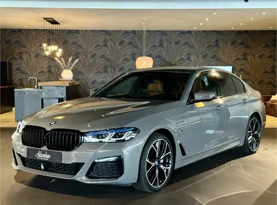 BMW 5-serie 5 Serie 530e High Exe I 20" I Massage I He uit 2021