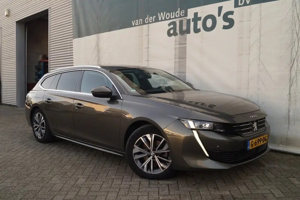 Peugeot 508 SW 1.5 BlueHDI 130pk Allure -NAVI-ECC-PDC uit 2019, foto 3
