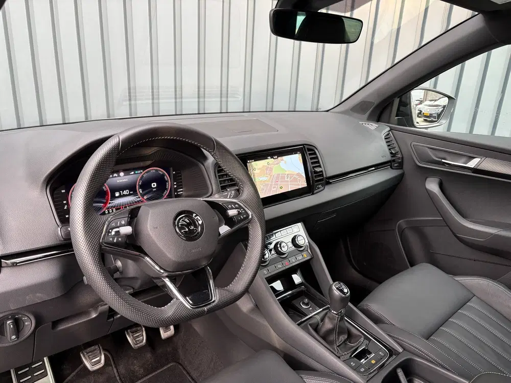 Skoda Karoq 1.5 TSI ACT Sportline Business uit 2023, foto 5