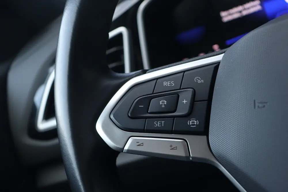 Volkswagen T-Roc 1.0 TSI R-Line | ACC | Carplay | DAB | uit 2023, foto 17
