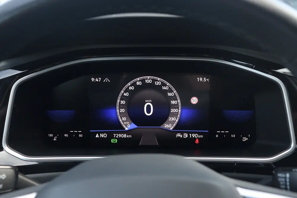 Volkswagen T-Roc 1.0 TSI R-Line | ACC | Carplay | DAB | uit 2023, foto 18