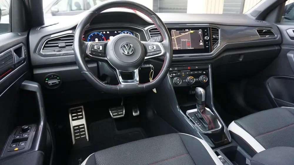 Volkswagen T-Roc 1.5 TSI 150pk R-Line & Sport Pano.dak Virtu uit 2019, foto 8