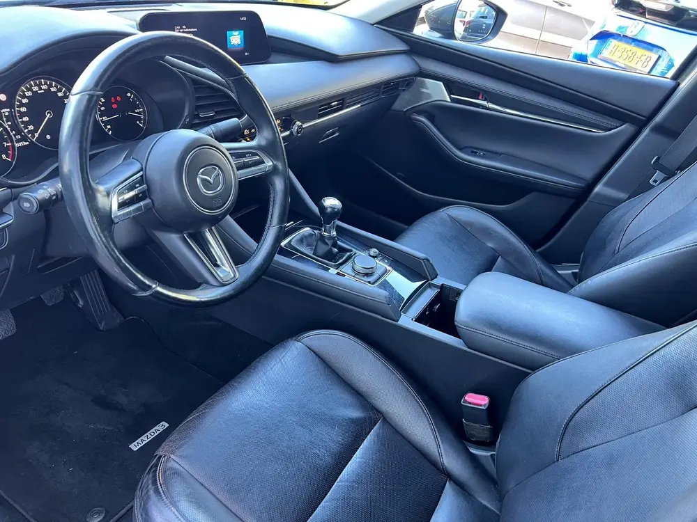 Mazda 3 2.0 e-SkyActiv-G M Hybrid 122 Luxury uit 2019, foto 11