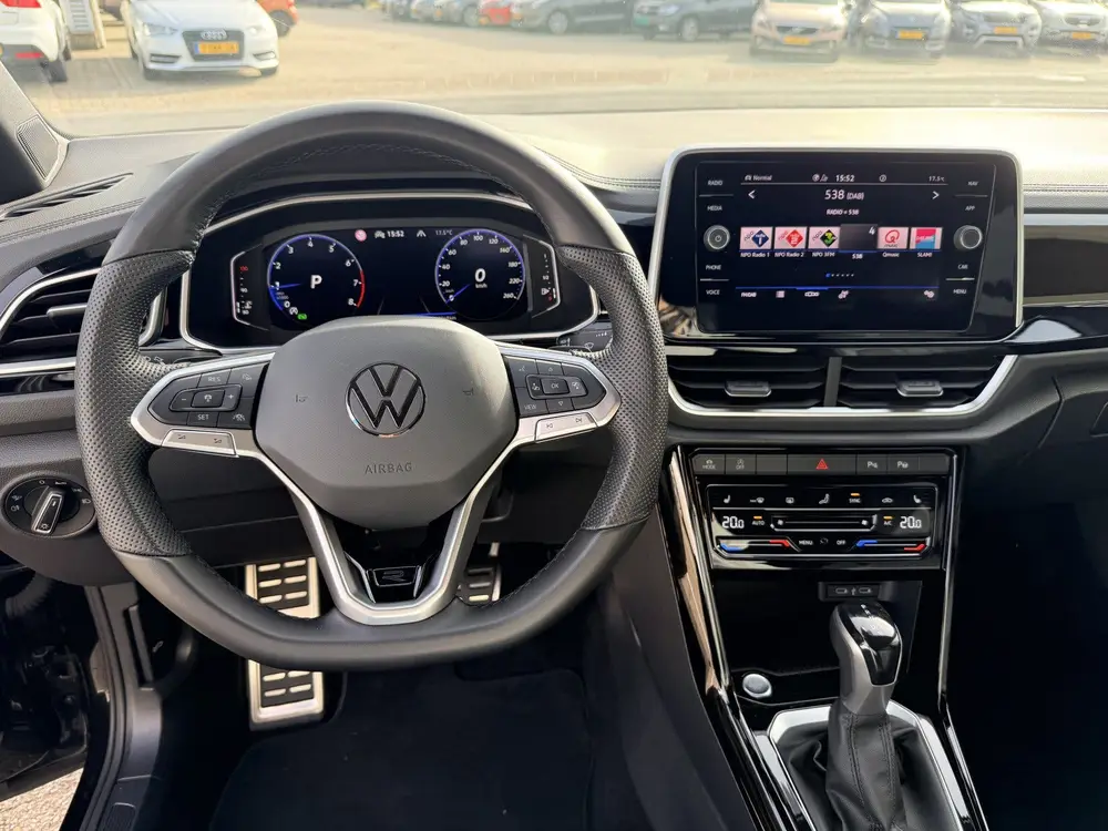 Volkswagen T-Roc 1.5 TSI R-Line Edition | LED | Keyless | Vi uit 2025, foto 5