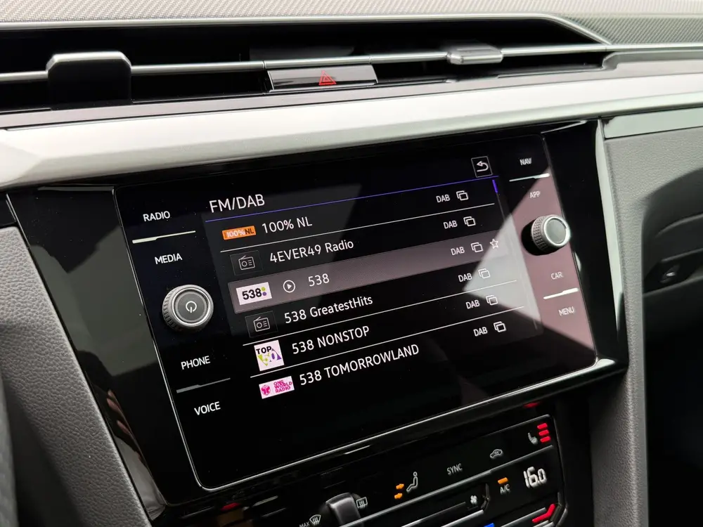 Volkswagen Arteon 2.0 TSI R-Line I Pano I Camera I BTW Auto uit 2024, foto 15