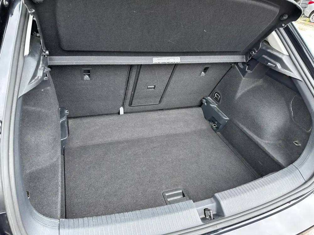 Volkswagen T-Roc 1.5 TSI Style Business 150pk|Trekhaak|Navig uit 2021, foto 14