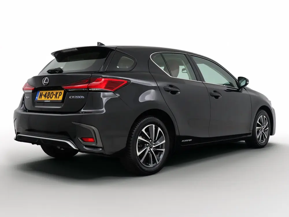 Lexus CT 200h Sport Edition | Dealer onderhouden | Rood Lede uit 2020, foto 2