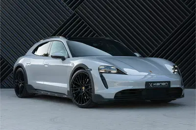 Porsche Taycan 4 93 kWh ACC Pano Luchtv Camera uit 2021