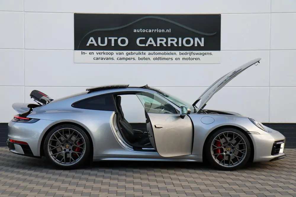 Porsche 911 3.0 Carrera 4 S Dealer onderhouden NAP App uit 2020, foto 4
