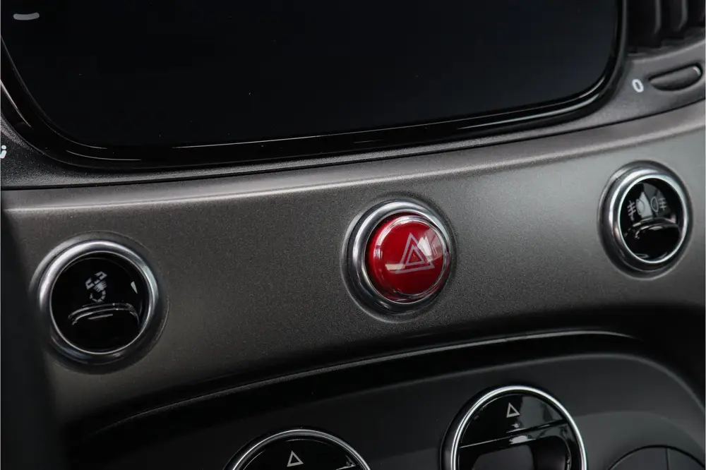 Abarth 595C 1.4 T-Jet Turismo 1e eig Full option Garantie uit 2022, foto 20