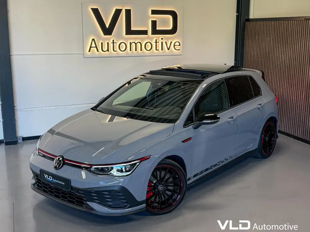 Volkswagen Golf 2.0 TSI GTI CLUBSPORT 45 JAHRE AKRA PANO IQ uit 2022, foto 15