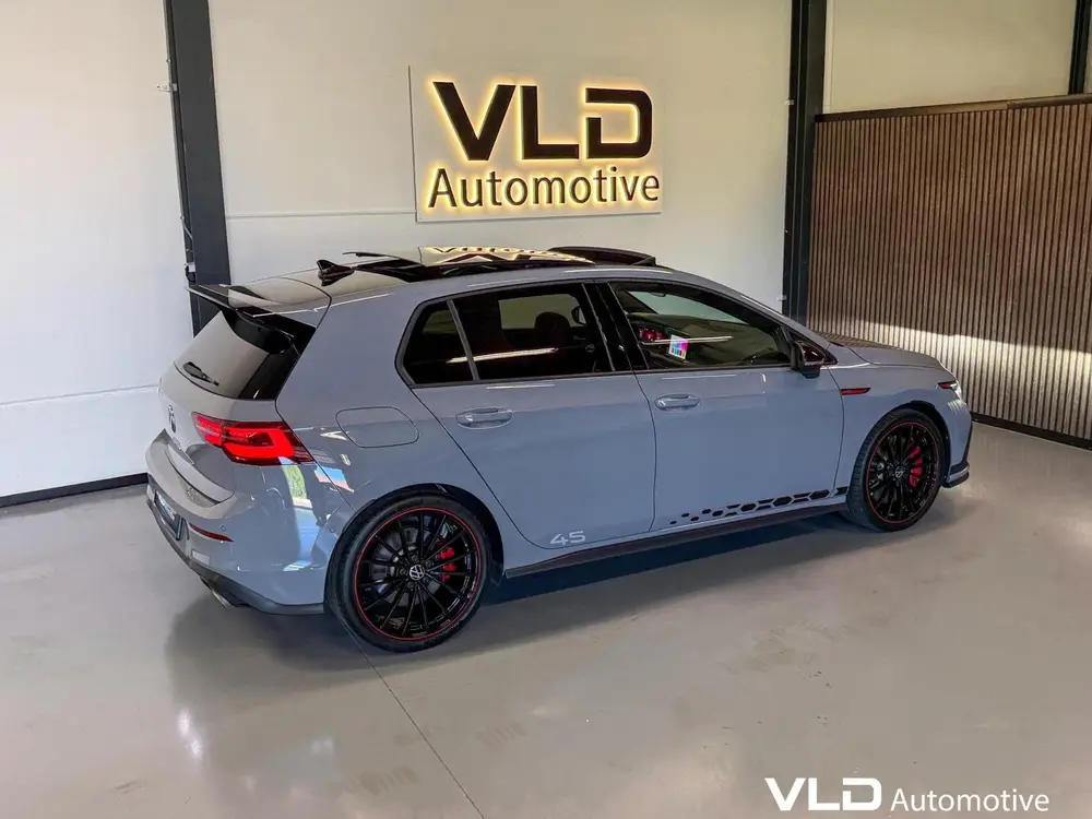 Volkswagen Golf 2.0 TSI GTI CLUBSPORT 45 JAHRE AKRA PANO IQ uit 2022, foto 5