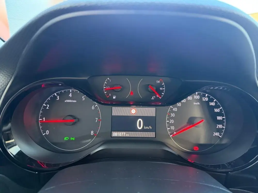Opel Corsa 1.2 Edition uit 2022, foto 10