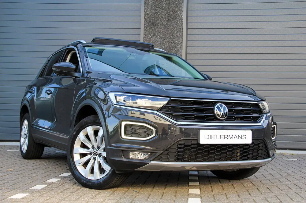 Volkswagen T-Roc 1.5 TSI DSG | Pano | Vol in de opties uit 2020