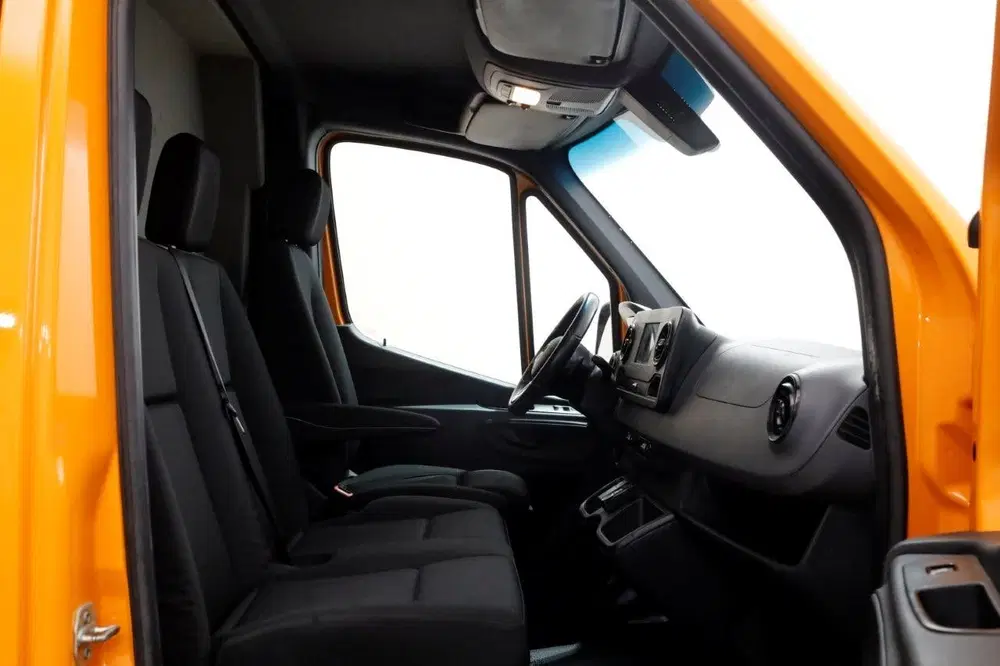 Mercedes-Benz Sprinter 316 CDI 163pk 7G Automaat L2H1 Airco uit 2019, foto 3