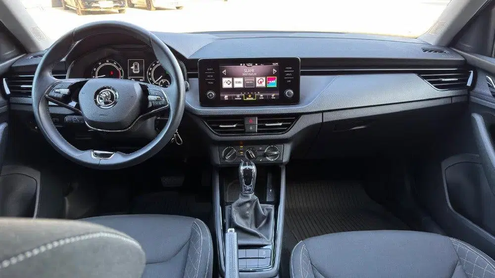 Skoda Kamiq 1.0 TSI Greentech 110pk 2021 Zwart uit 2021, foto 12